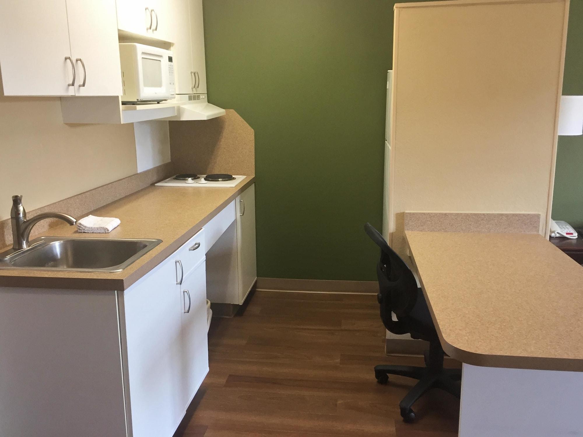 Extended Stay America Suites - Albany - Suny Екстер'єр фото