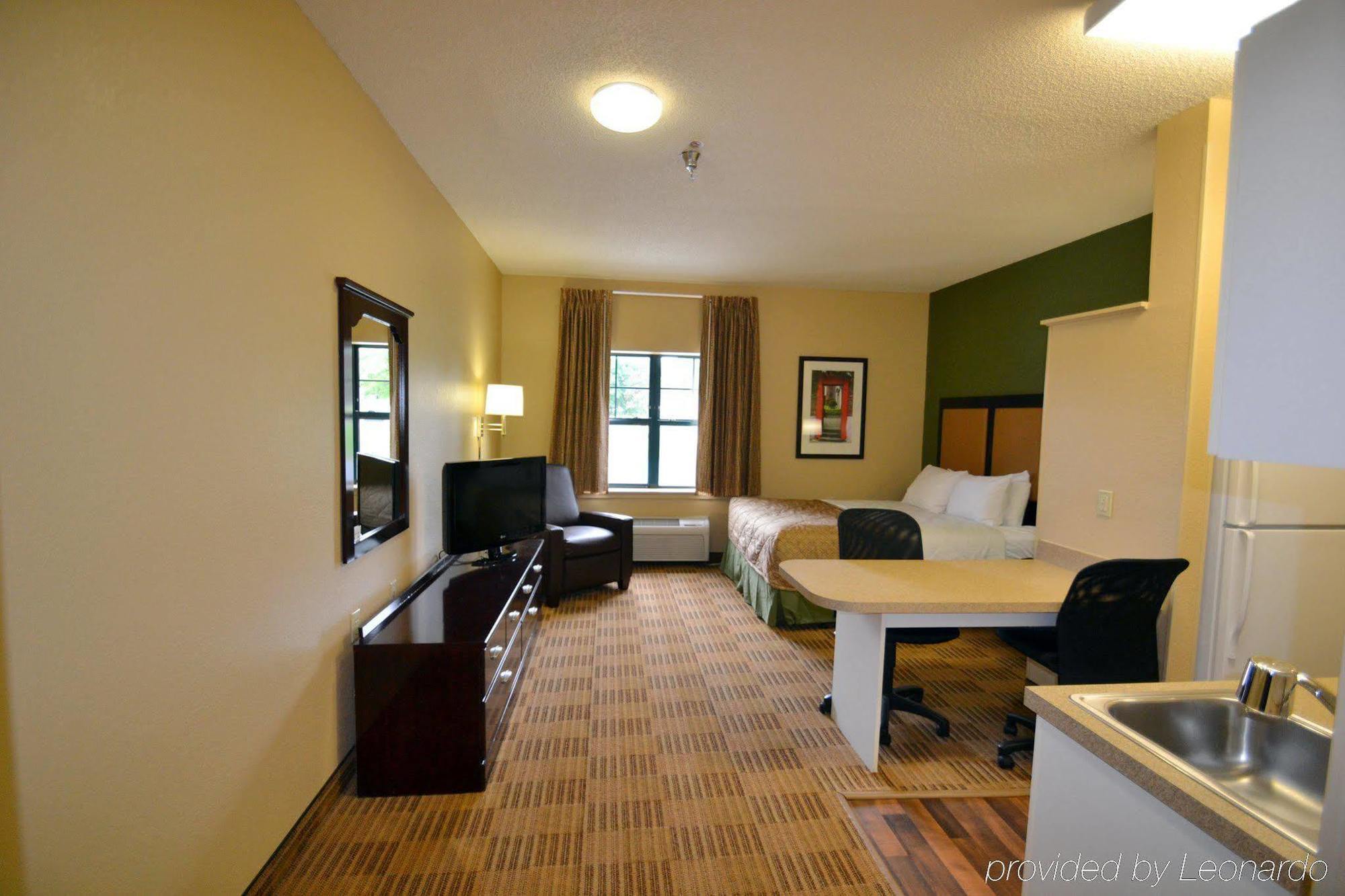 Extended Stay America Suites - Albany - Suny Екстер'єр фото